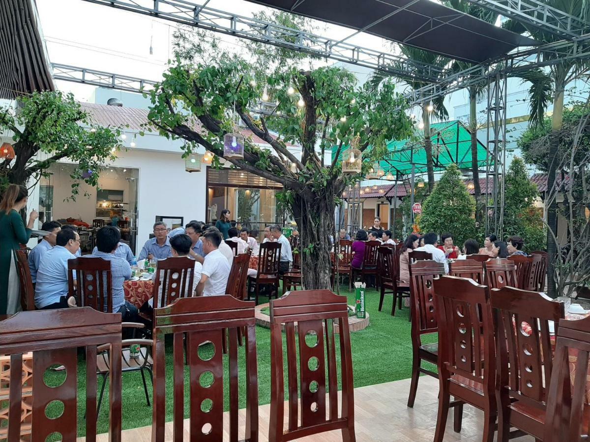 Thanh Truc Hotel Cà Mau Exterior foto